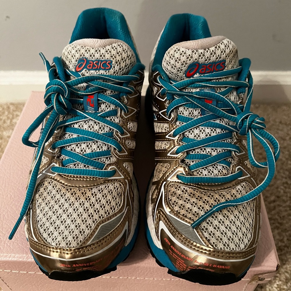 ASICS Gel Kayano women’s size 6.5